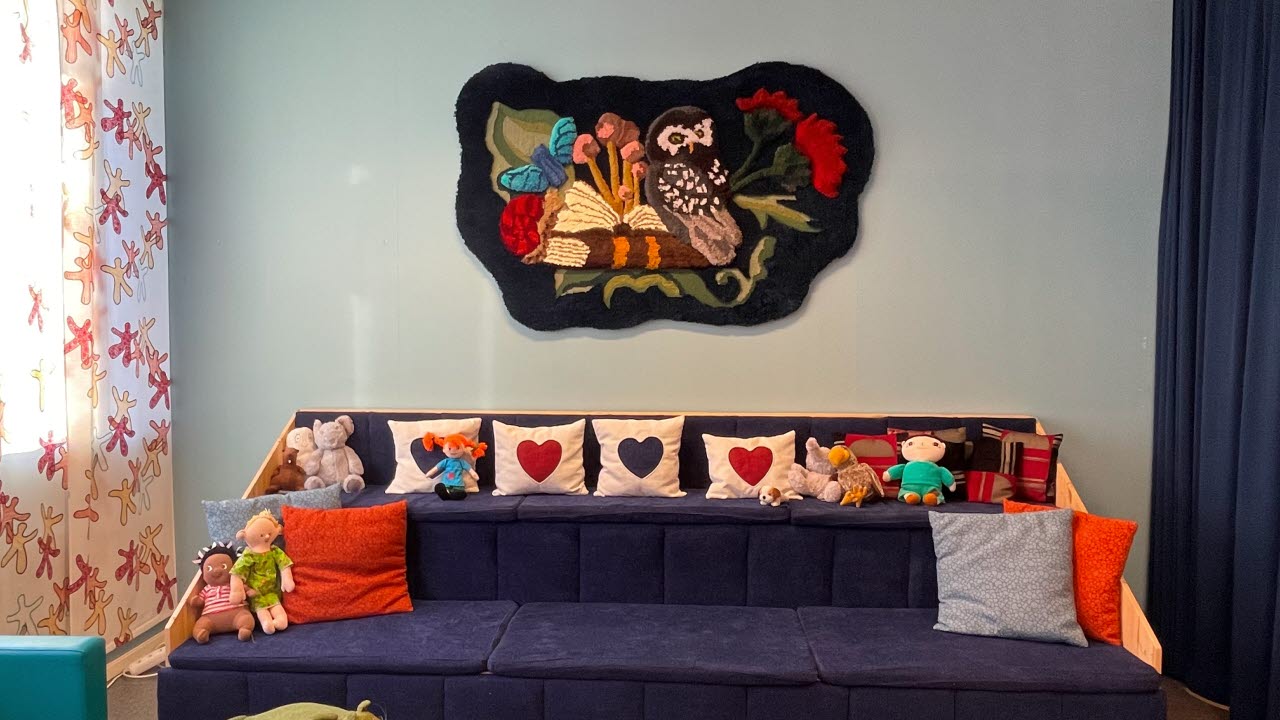 {"X":0.05,"Y":0.0,"Width":0.75,"Height":1.0}